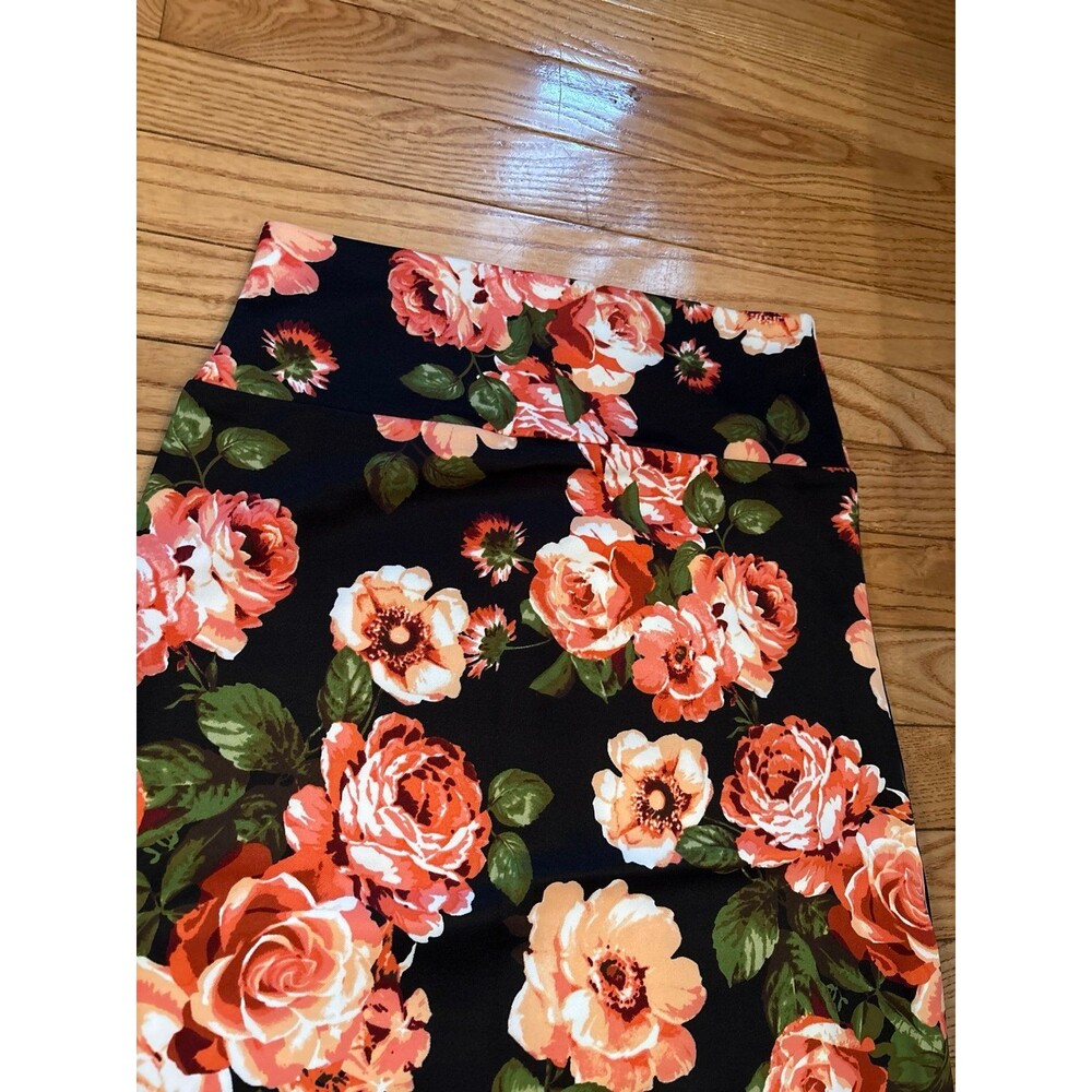 Women's pencil skirt straight Black floral feminine modest spring party Business